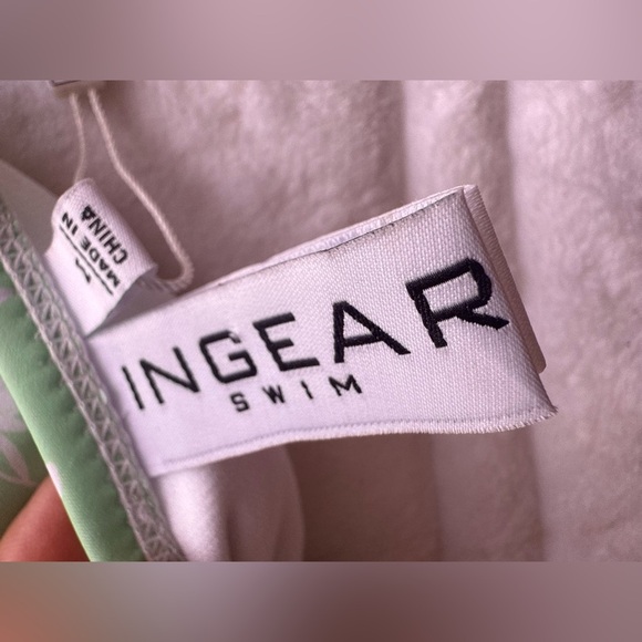 INGER BIKINI TOP GREEN And White Floral Tie size M Summer Pool Beach - Picture 5 of 9